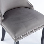 Sedia da pranzo con schienale ad ala in velluto oro/nero/beige/grigio con finiture borchiate, set da 2