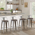 Sgabelli da Bar in Metallo Argento con Seduta in Legno, Stile Industriale, Set da 4, Altezza Bancone 23-28 pollici.