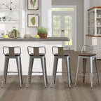 Sgabelli da Bar in Metallo Argento con Seduta in Legno, Stile Industriale, Set da 4, Altezza Bancone 23-28 pollici.