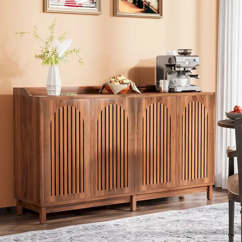 57 Zoll großes Sideboard im Landhausstil mit Türen und verstellbarem Einlegeboden