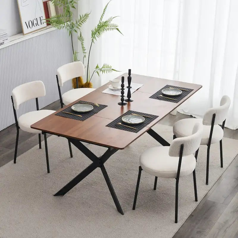 Sedia da pranzo in tessuto Teddy bianco/nero, set da 4, gambe in metallo